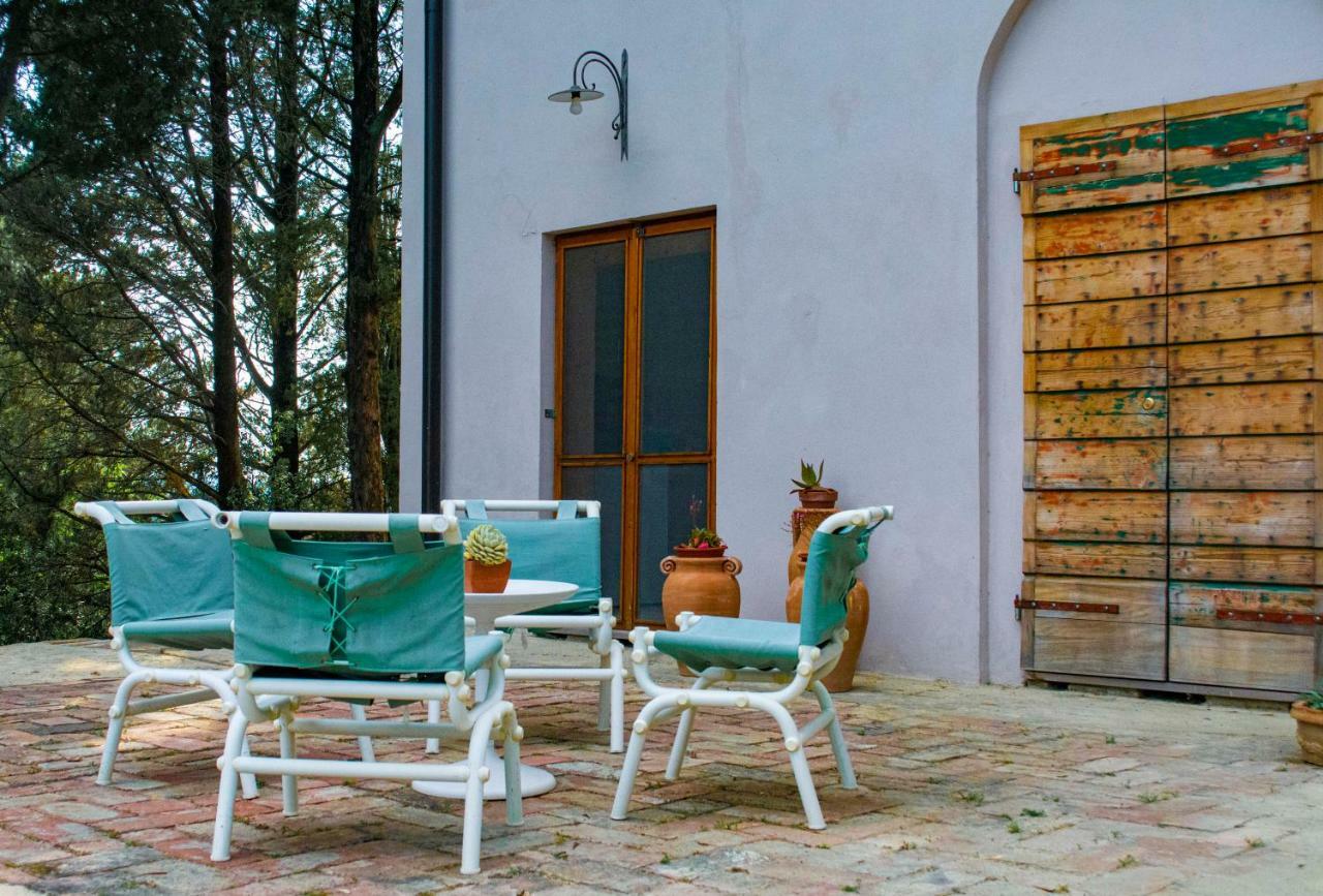Bb Gli Aristogatti Acomodação com café da manhã Ghizzano Exterior foto